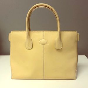 Tod’s Top Handle, Soft Leather Handbag